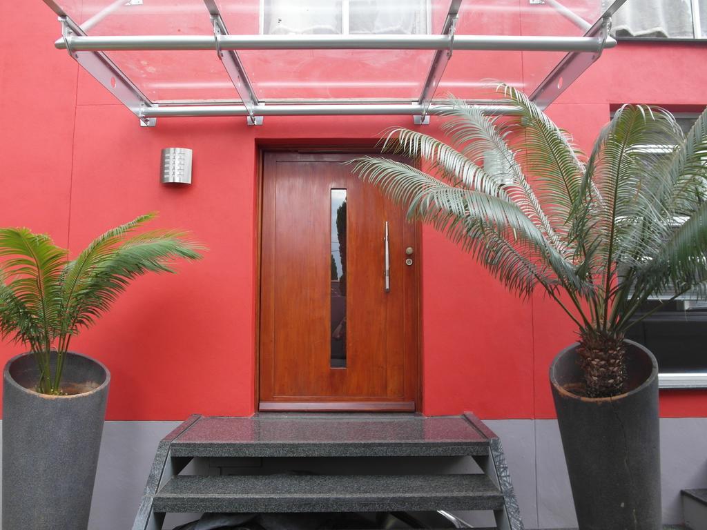 Red Square Home Pretoria Bagian luar foto