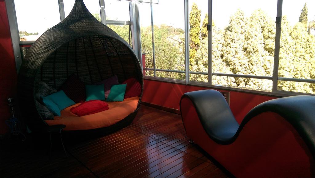 Red Square Home Pretoria Bagian luar foto