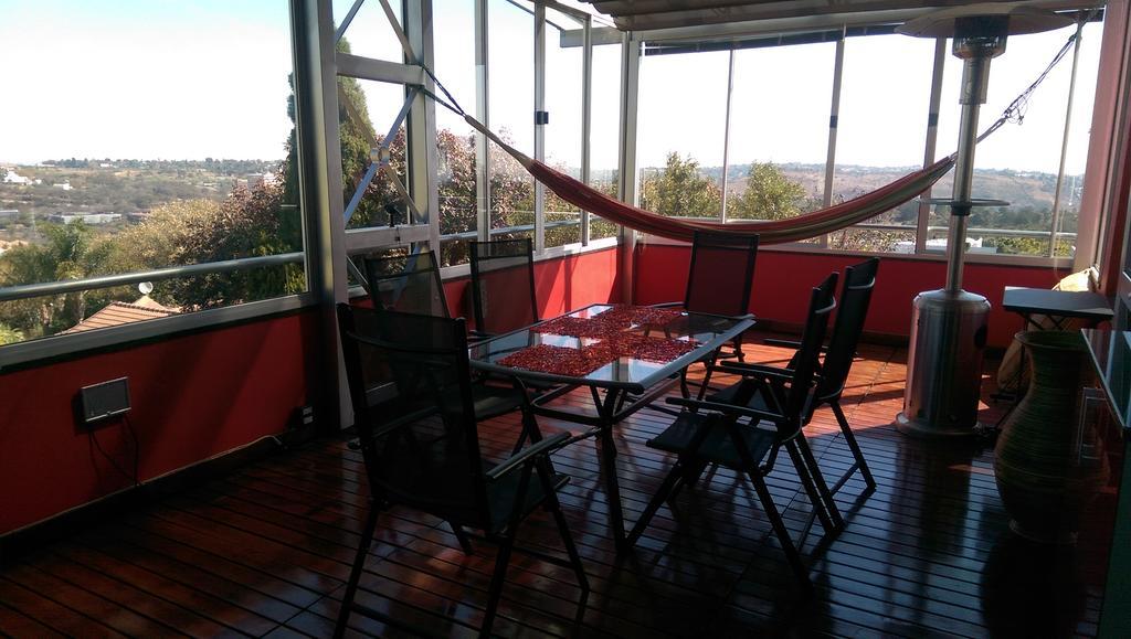 Red Square Home Pretoria Bagian luar foto