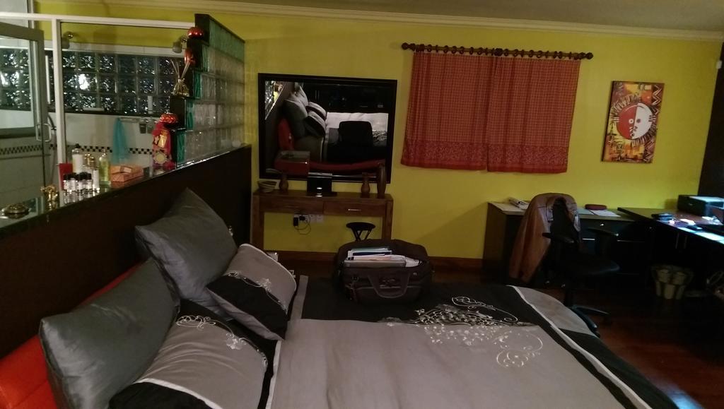 Red Square Home Pretoria Bagian luar foto