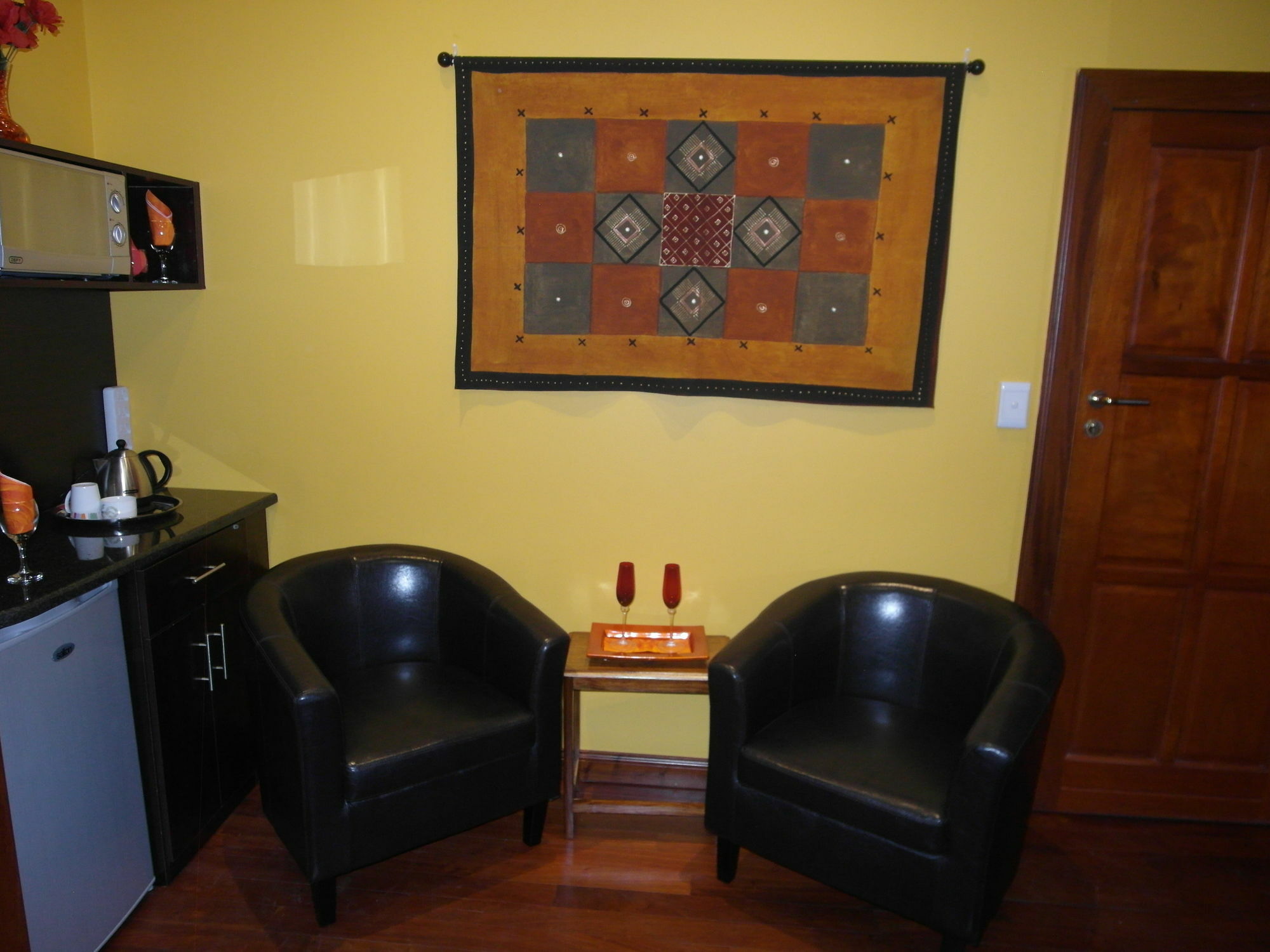 Red Square Home Pretoria Bagian luar foto