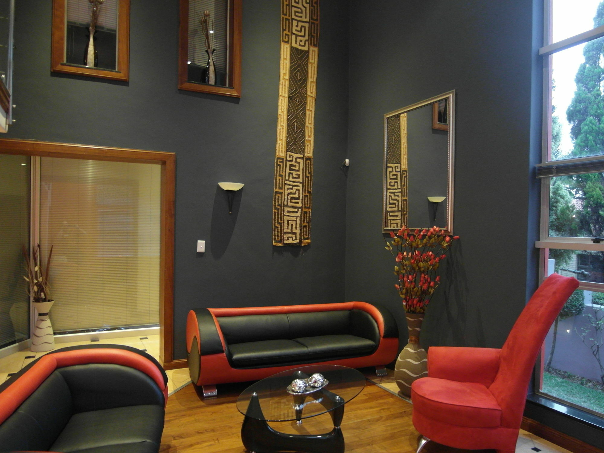 Red Square Home Pretoria Bagian luar foto